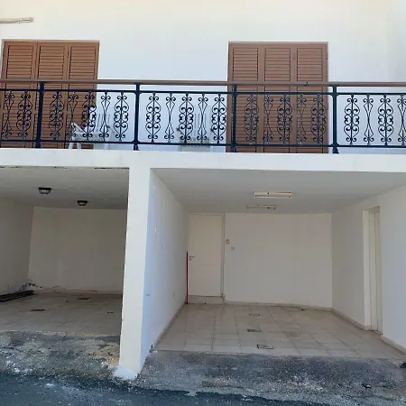 Apartment Tsada 2 Bedroom